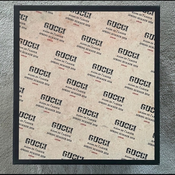 Gucci Apollo Invite Logo Stamp Heels - Picture 4 of 6